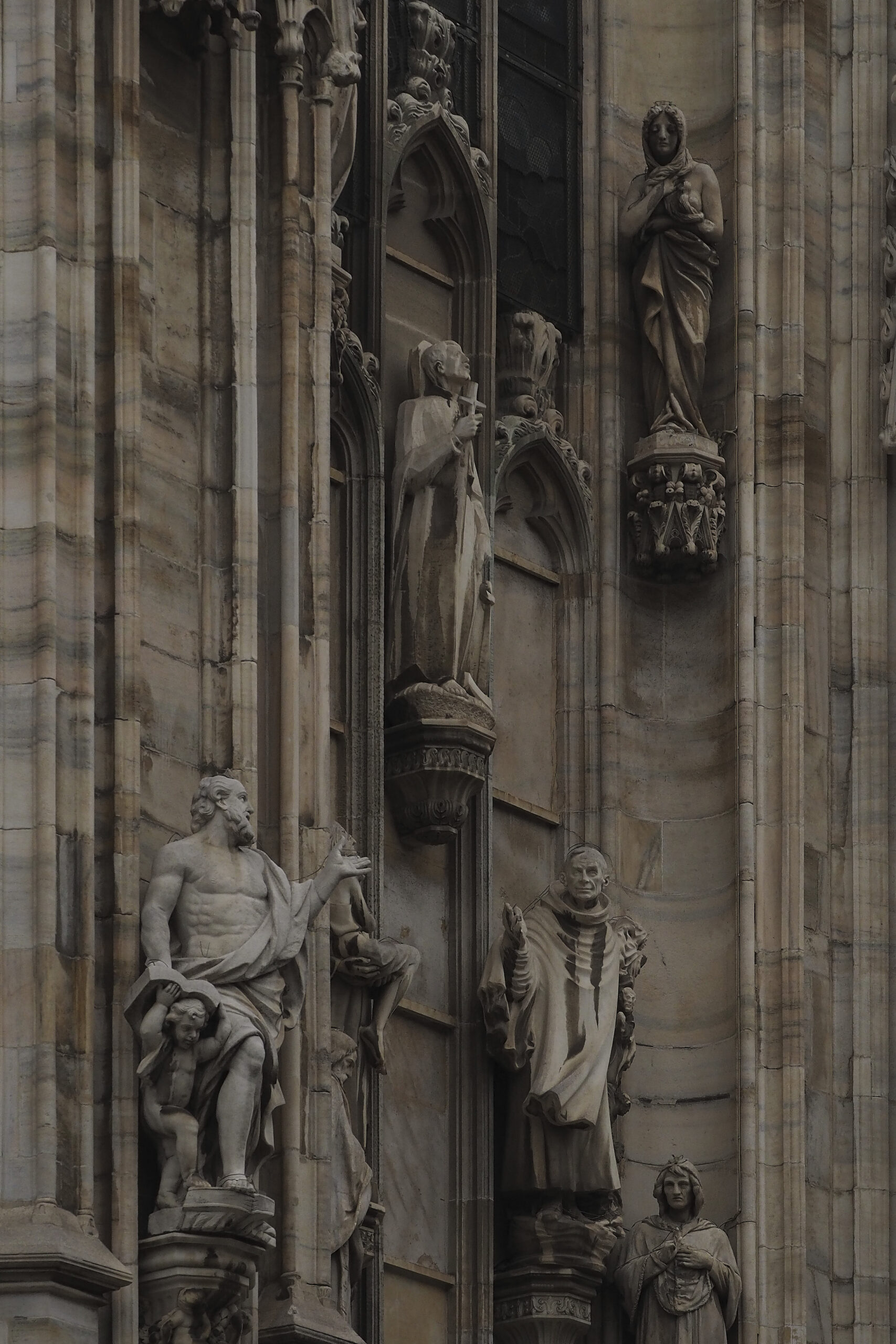 P125340102